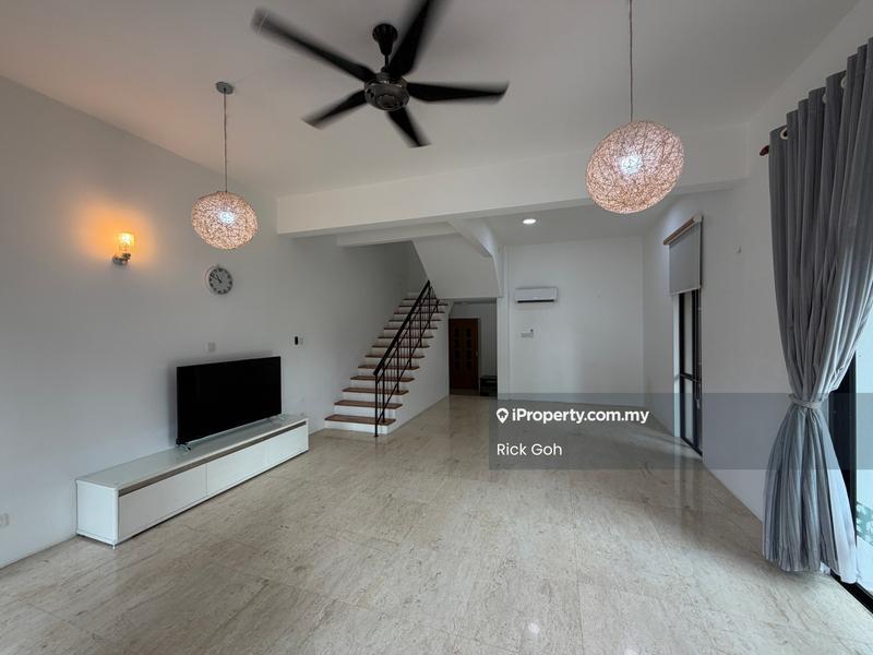 Condominium for Rent in Moonlight Bay by Rick Goh - Living Room - iProperty.com.my