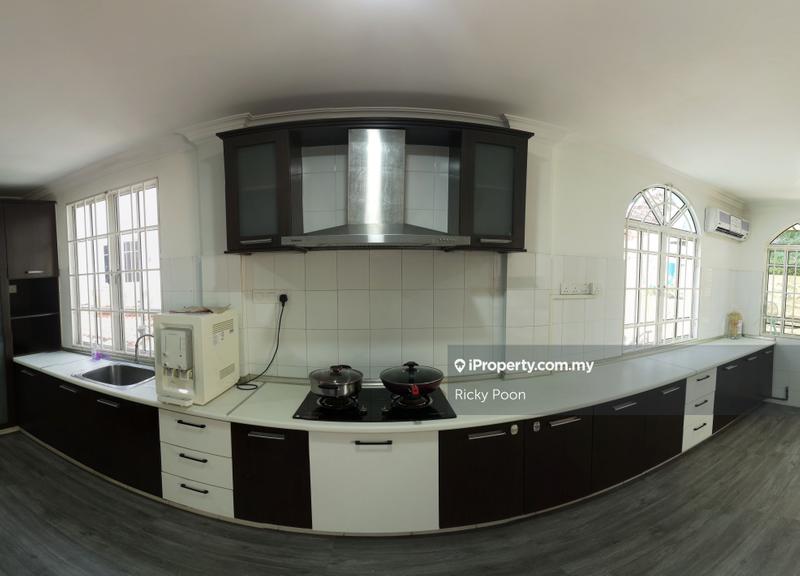 Bungalow House untuk Dijual di Taman Yarl, Jalan Klang Lama (Old Klang Road) oleh Ricky Poon - iProperty.com.my
