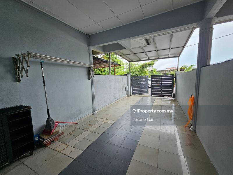 Townhouse for Sale in Cheng, Melaka by Jasone Gan - iProperty.com.my