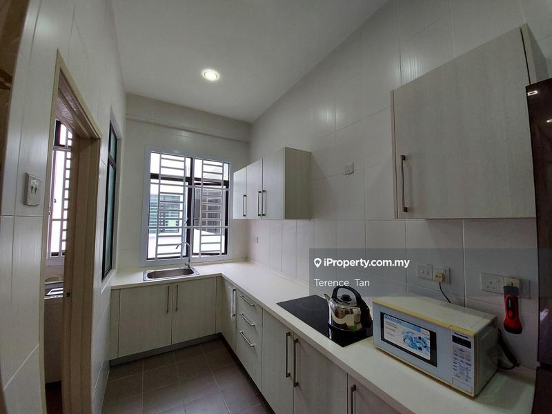 Service Residence for Sale in Jentayu Residensi @ Tampoi by Terence Tan - iProperty.com.my
