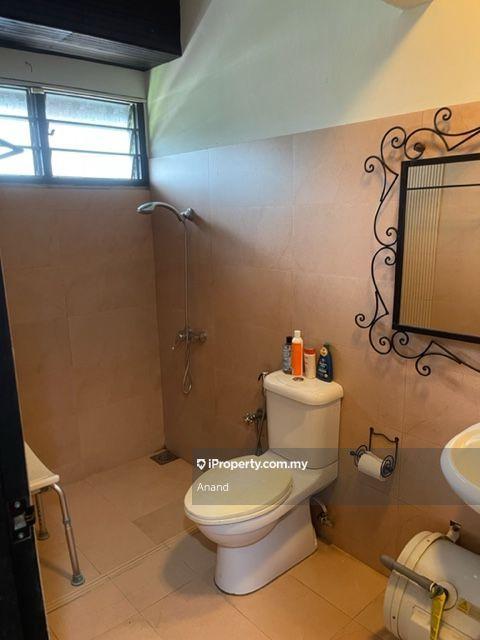 Bungalow House for Sale in BUKIT BANANG GOLF & COUNTRY VILLA, BATU PAHAT, Batu Pahat by Anand - iProperty.com.my