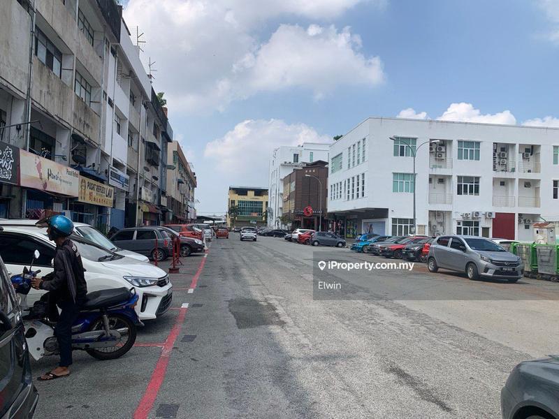 Shop-Office for Sale in Jalan Sekerat, Alor Setar, Alor Setar by Elwin - iProperty.com.my