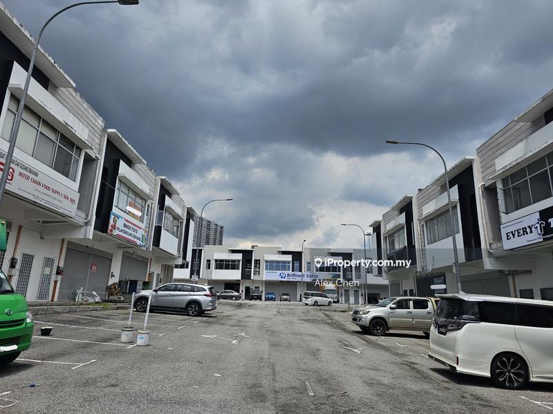 Kilang Teres untuk Disewa di Kawasan Perindustrian Balakong, Balakong oleh Alex Chen - iProperty.com.my
