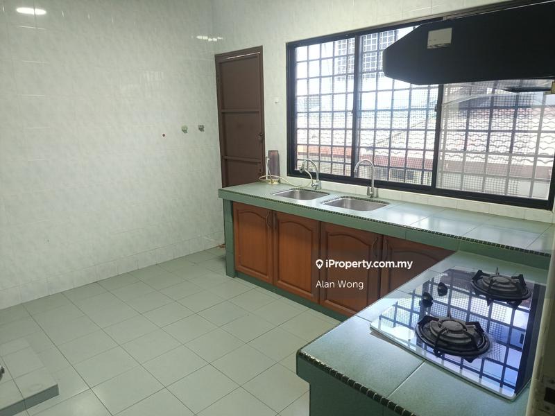 Rumah Berangkai 2 Tingkat untuk Dijual di Usj 2, Subang Jaya oleh Alan Wong - iProperty.com.my