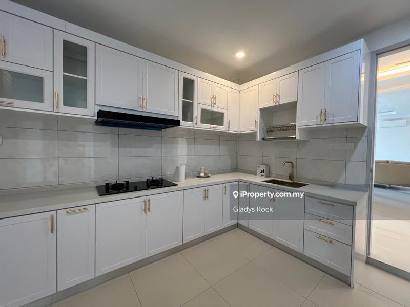 For Sale - Valencia Residence