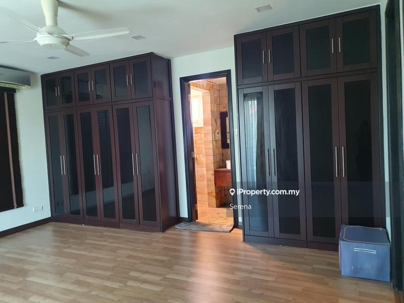 Rumah Berkembar untuk Dijual di Country Heights, Kajang oleh Serena - iProperty.com.my