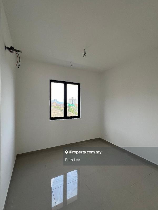3-storey Terraced House for Sale in Batu Feringghi, Penang by Ruth Lee - iProperty.com.my