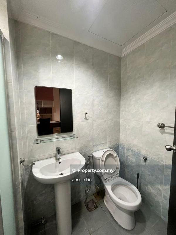 Condominium for Sale in Hartamas Regency 2 by Jessie Lin - Bathroom - iProperty.com.my