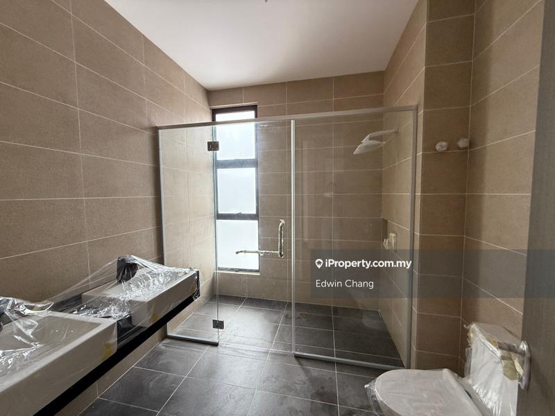 Rumah Berkembar untuk Dijual di Bandar Kinrara Seksyen 1, Bandar Kinrara oleh Edwin Chang - iProperty.com.my