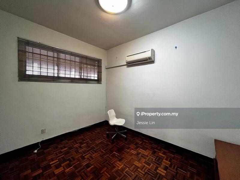 Condominium for Sale in Mutiara Oriental by Jessie Lin - iProperty.com.my
