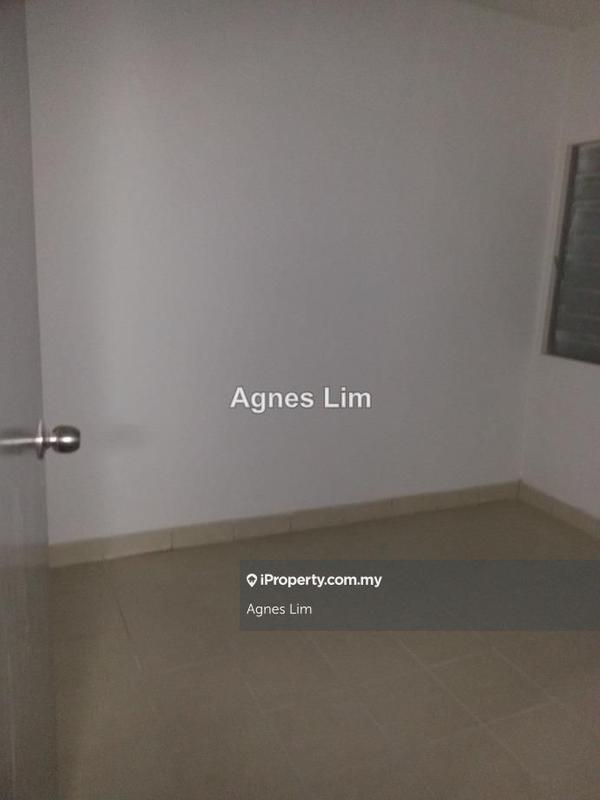 Apartment for Sale in Pangsapuri Semarak by Agnes Lim - no tiles - iProperty.com.my