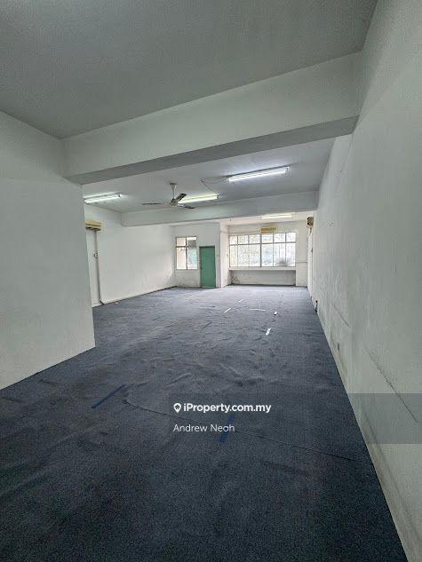 Pejabat untuk Disewa di Bandar Kinrara Seksyen 5, Bandar Kinrara oleh Andrew Neoh - iProperty.com.my