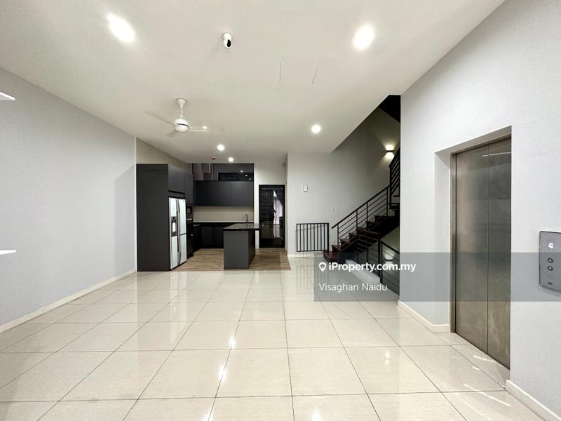 Rumah Berangkai 3.5 Tingkat untuk Dijual di Fields of Gold Villa Senja Rawang Kota Emerald, Rawang oleh Visaghan Naidu - iProperty.com.my