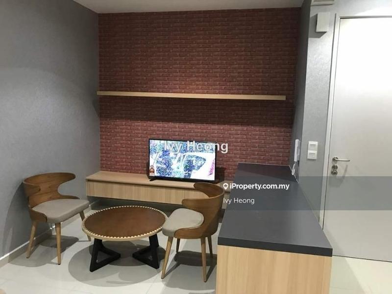 Kediaman Servis untuk Dijual di Liberty Tower @ i-City oleh Ivy Heong - iProperty.com.my