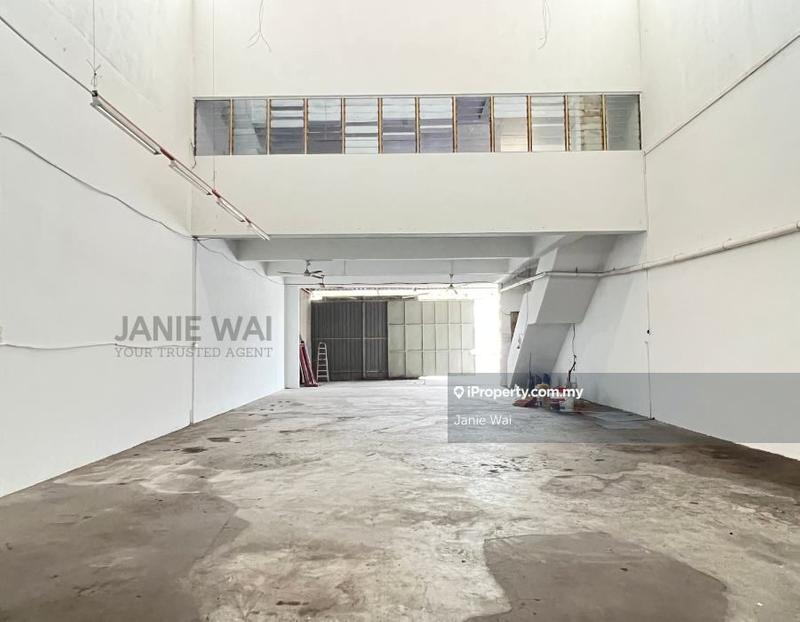 Kilang Teres untuk Dijual di Seri Kembangan, Seri Kembangan oleh Janie Wai - iProperty.com.my