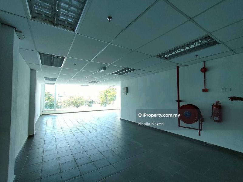 Warehouse for Rent in Padang Tembak, Pengkalan Chepa by Nabila Nazori - iProperty.com.my