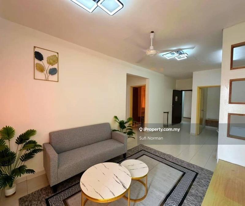 For Sale - Villa Krystal @ Bandar Selesa Jaya