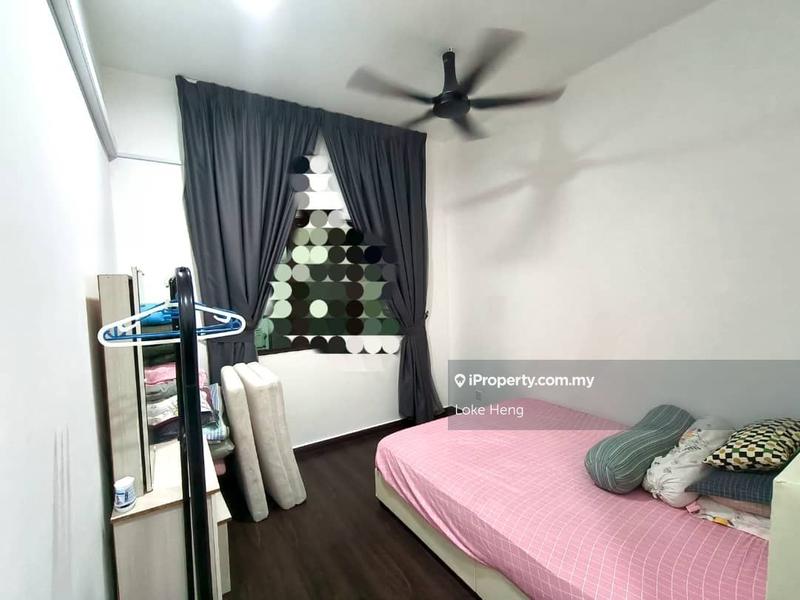 Rumah Teres untuk Dijual di Setia Utama, Setia Alam oleh Loke Heng - iProperty.com.my