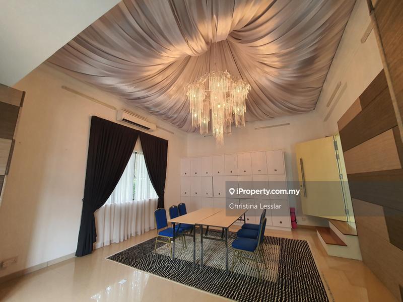 Bungalow House for Sale in Seksyen 13, Shah Alam by Christina Lesslar - iProperty.com.my