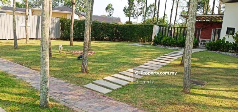 Banglo untuk Dijual di Leisure Farm, Gelang Patah oleh Heston Lai - iProperty.com.my