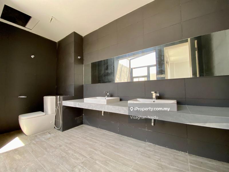 3.5-storey Terraced House for Sale in Fields of Gold Villa Senja Rawang, Rawang by Visaghan Naidu - iProperty.com.my