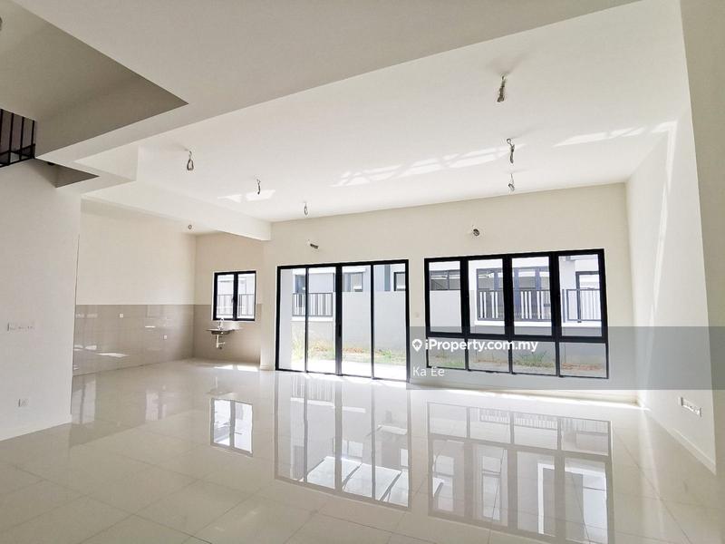 Semi-Detached House for Sale in Hemingway Residences Bandar Seri Coalfields, Sungai Buloh by Ka Ee - iProperty.com.my