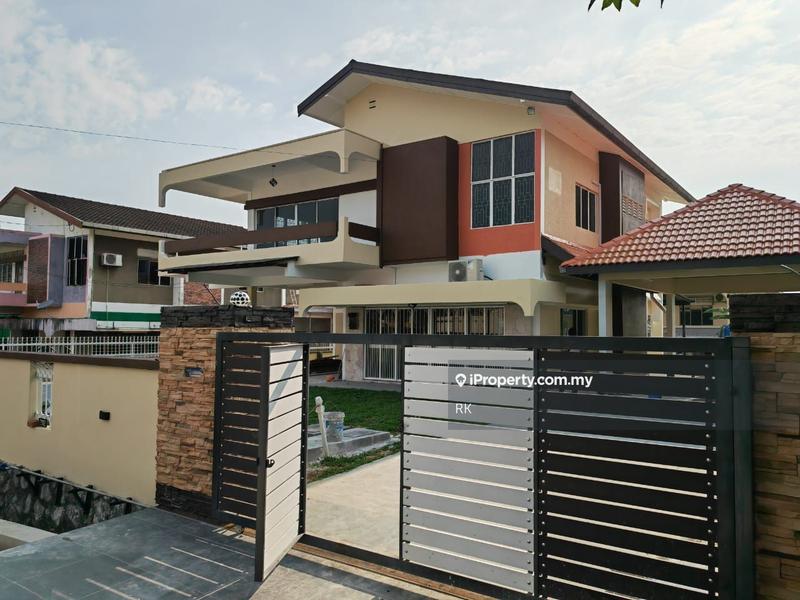 Bungalow House for Sale in Newly Renovated Bungalow at Rasah, Seremban, Seremban by RK - iProperty.com.my