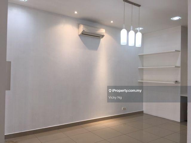 Rumah Teres 2-Tingkat untuk Dijual di Taman Tasik Prima, Puchong oleh Vicky Ng - iProperty.com.my
