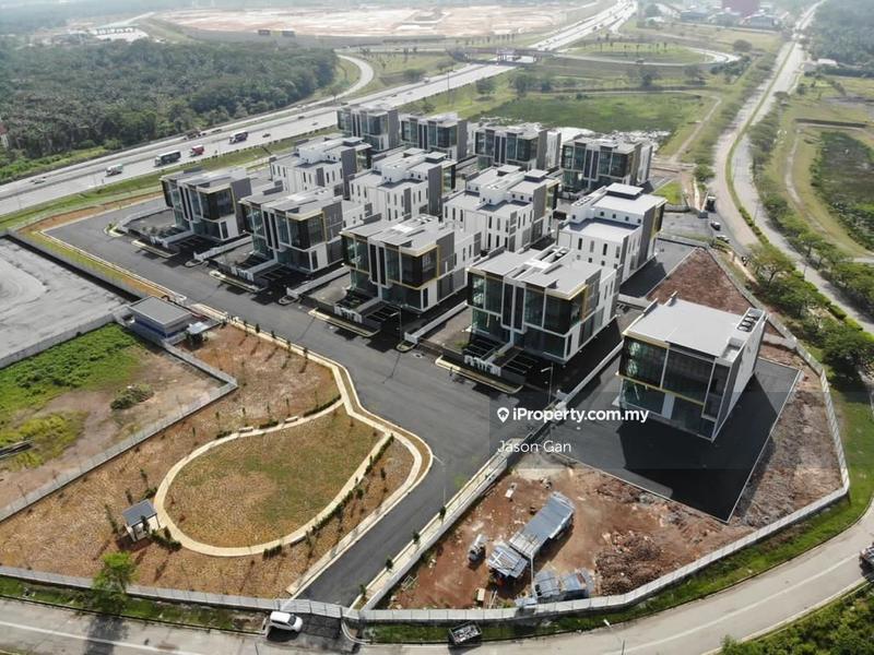 For Sale - SEPANG, FREEHOLD, CIPTA 3A, BANDAR SERENIA CITY