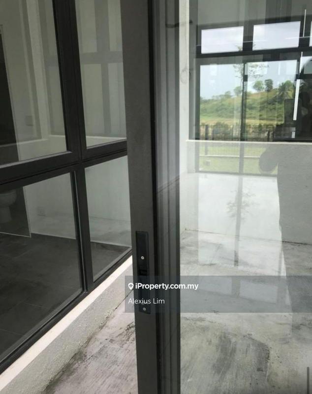 Kediaman Servis untuk Dijual di Emerald Residence oleh Alexius Lim - iProperty.com.my