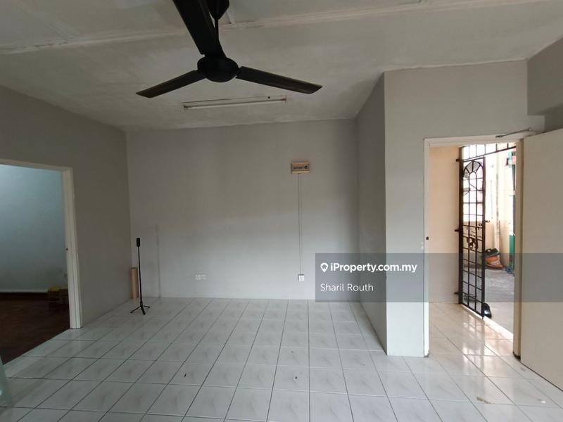 Apartment for Sale in Pangsapuri Sri Baiduri by Sharil Routh - iProperty.com.my