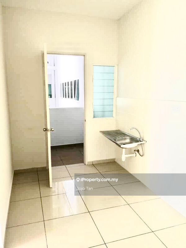 Residensi Servis untuk Dijual di Parkland Residence oleh Jojo Tan - iProperty.com.my