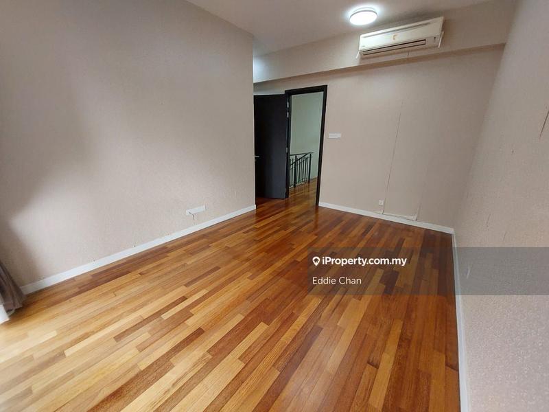 Rumah Berangkai 3 Tingkat untuk Dijual di 16 Quartz Courtyard Villa, Melawati oleh Eddie Chan - iProperty.com.my