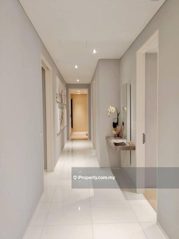For Sale - Le Nouvel