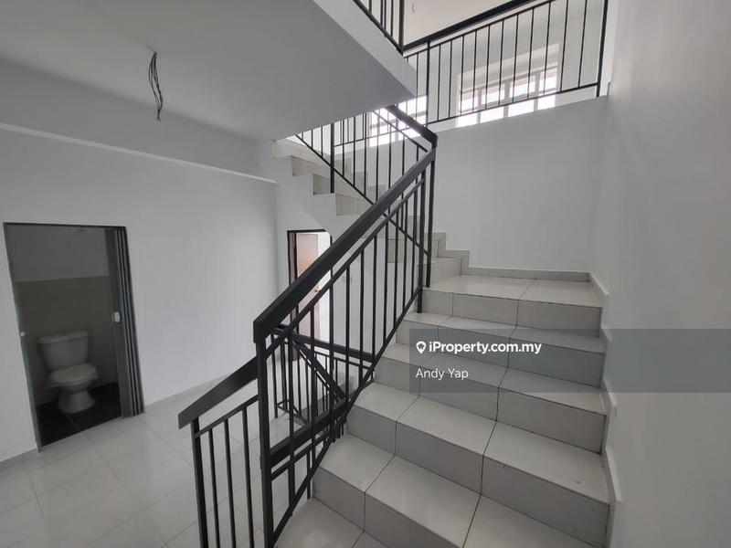 Rumah Teres 3-Tingkat untuk Dijual di Taman Kundang Jaya, Rawang oleh Andy Yap - iProperty.com.my