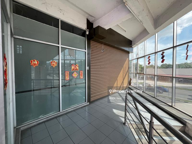 For Rent - Renovated office space at Wisma Eshan Old Town Ipoh