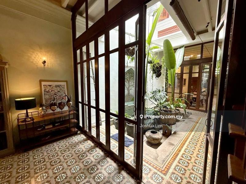 2.5-storey Terraced House for Sale in Lebuh Muntri Heritage House, George Town by Joshua Lim - iProperty.com.my