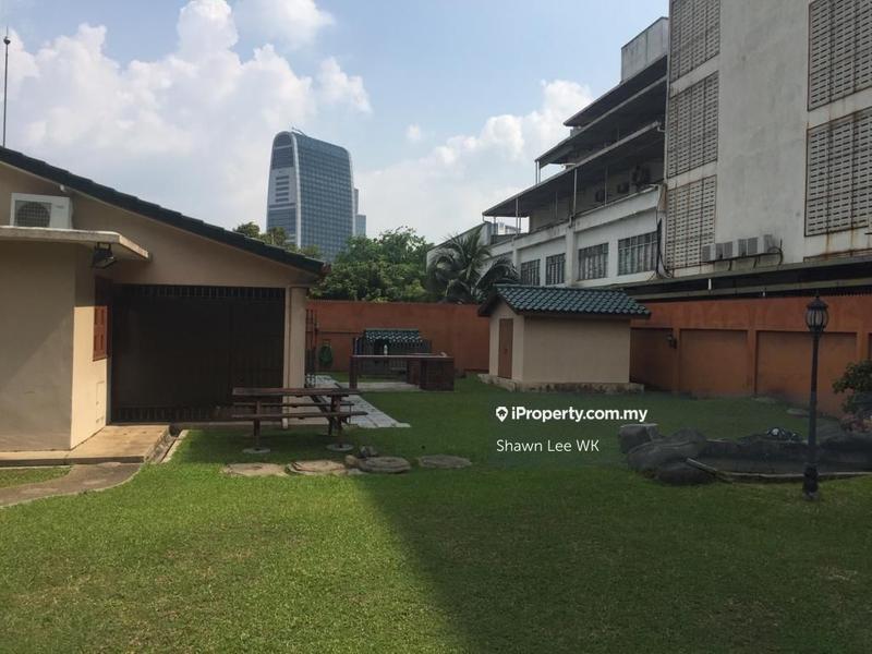 Bungalow House for Sale in Jalan Utara, New Town, Sect 12, Sect 11, Sect 5, Petaling Jaya by Shawn Lee WK - iProperty.com.my
