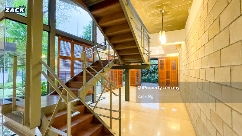 Bungalow House for Sale in Lakeview Resort Saujana, Saujana by Zack Ng - iProperty.com.my