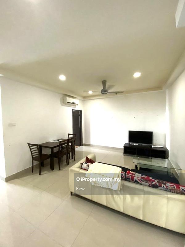 For Rent - Shaftsbury Residence