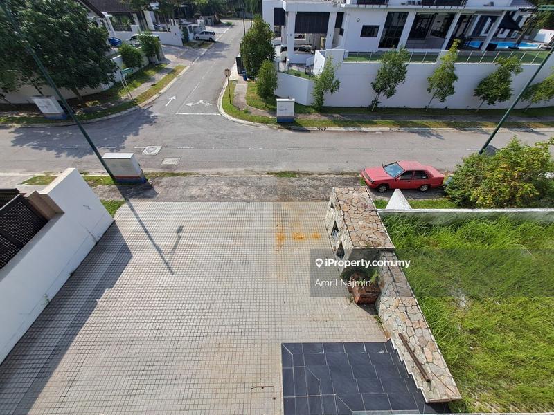 Bungalow House for Sale in Bukit Jelutong, Shah Alam by Amril Najmin - iProperty.com.my