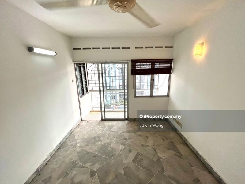 Apartment for Sale in Subang Perdana Goodyear Court 6 by Edwin Wong - iProperty.com.my