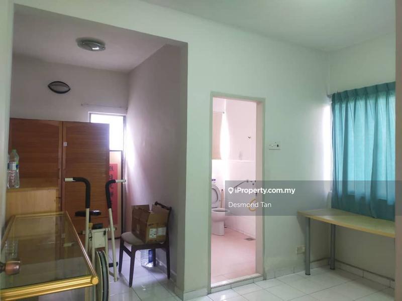 Semi-Detached House for Sale in Damansara Jaya, Petaling Jaya by Desmond Tan - iProperty.com.my