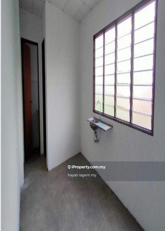 Shop-Office for Sale in Perkampungan Belukar Maju, Kuantan by hayati.iagent.my - iProperty.com.my