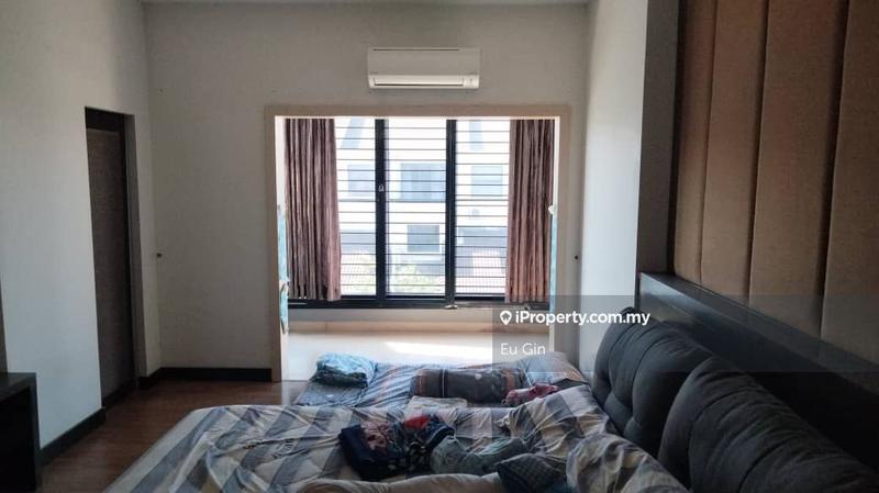 Rumah Teres 3-Tingkat untuk Dijual di LakeField, Sungai Besi oleh Eu Gin - iProperty.com.my
