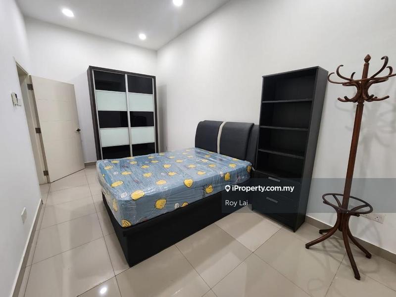 Rumah Berkembar untuk Disewa di Sungai Long, Bandar Sungai Long oleh Roy Lai - iProperty.com.my