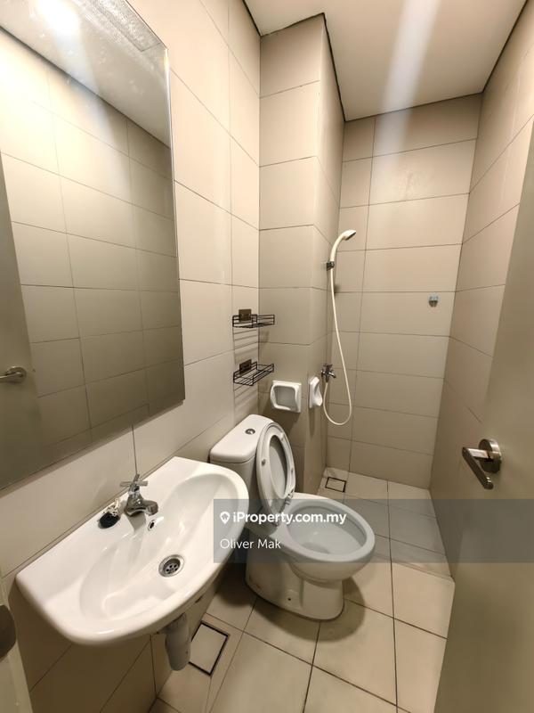 Kondominium untuk Dijual di KM1 East oleh Oliver Mak - iProperty.com.my