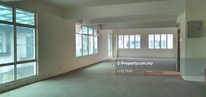 Shop / Office untuk Dijual di Pusat Bandar Putra Permai, Seri Kembangan oleh Ling Yean - iProperty.com.my