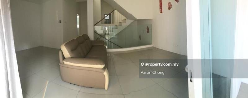 Rumah Teres 3-Tingkat untuk Dijual di Batu 9, Cheras oleh Aaron Chong - iProperty.com.my