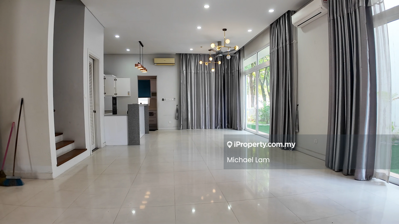 Bungalow House for Rent in Sunway Damansara, Kota Damansara by Michael Lam - Living Room - iProperty.com.my